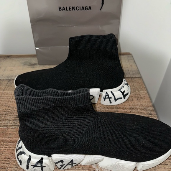 BALENCIAGA SPEED 2.0 GRAFITTI - Picture 8 of 11